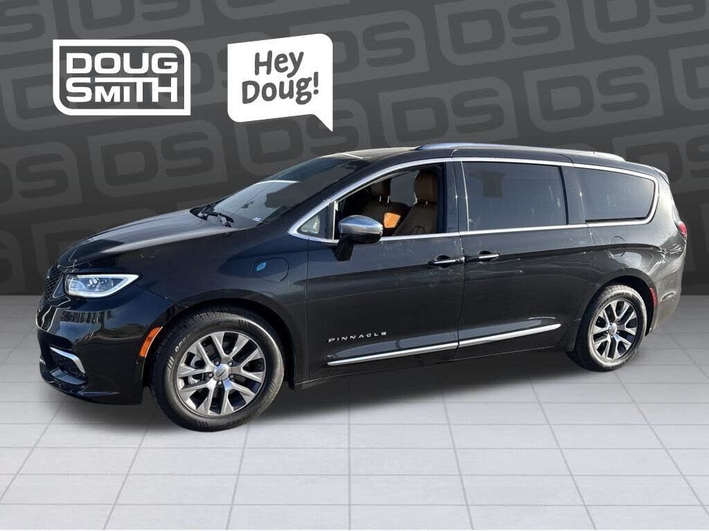 2022 CHRYSLER Pacifica
