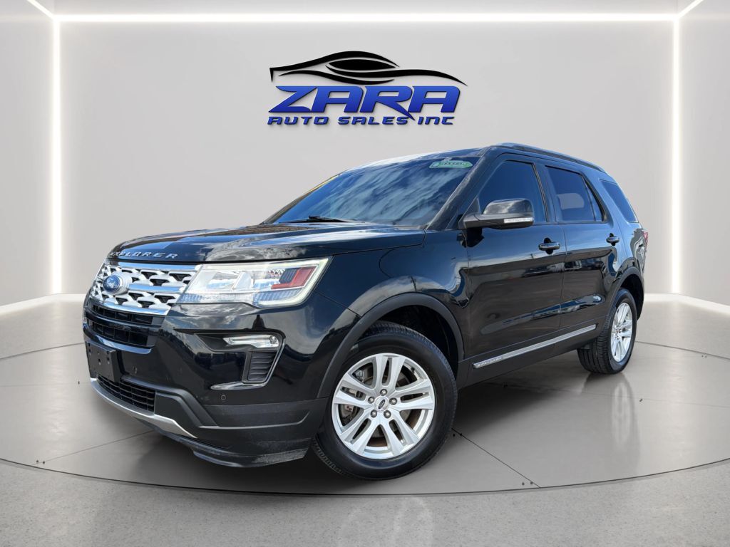 2018 FORD Explorer