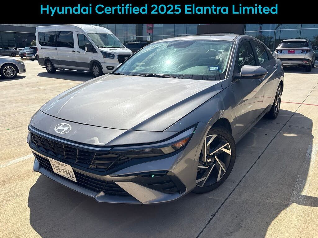 2025 HYUNDAI Elantra