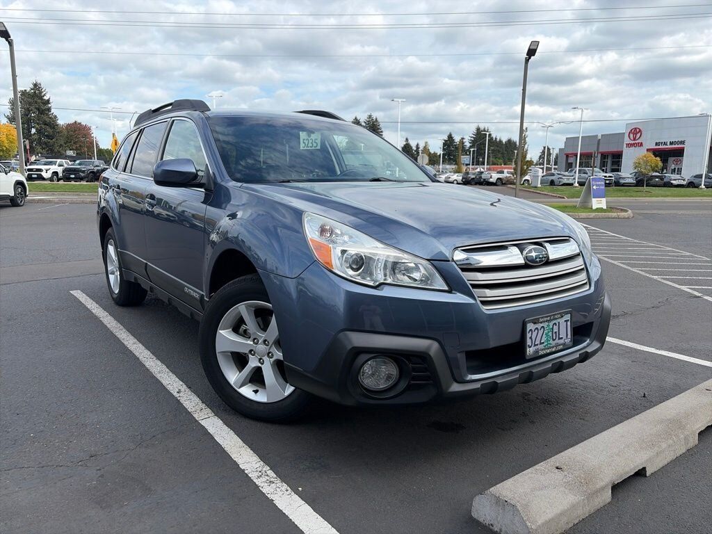 2014 SUBARU Outback