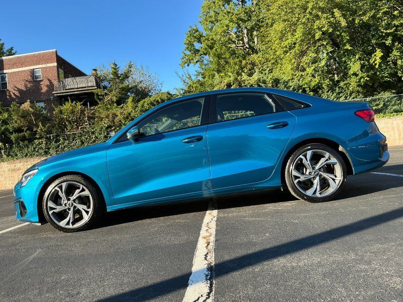 2022 AUDI A3