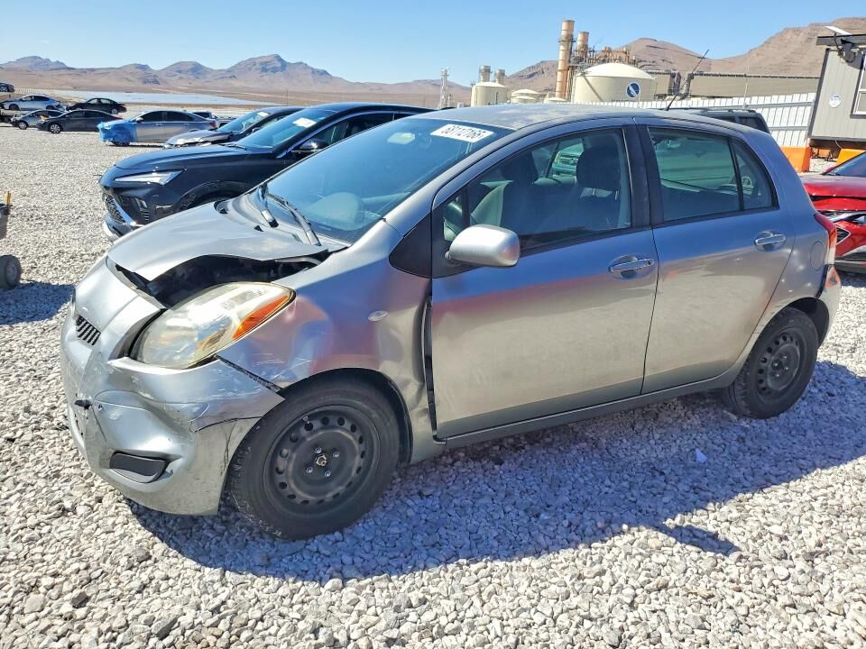 2010 TOYOTA Yaris