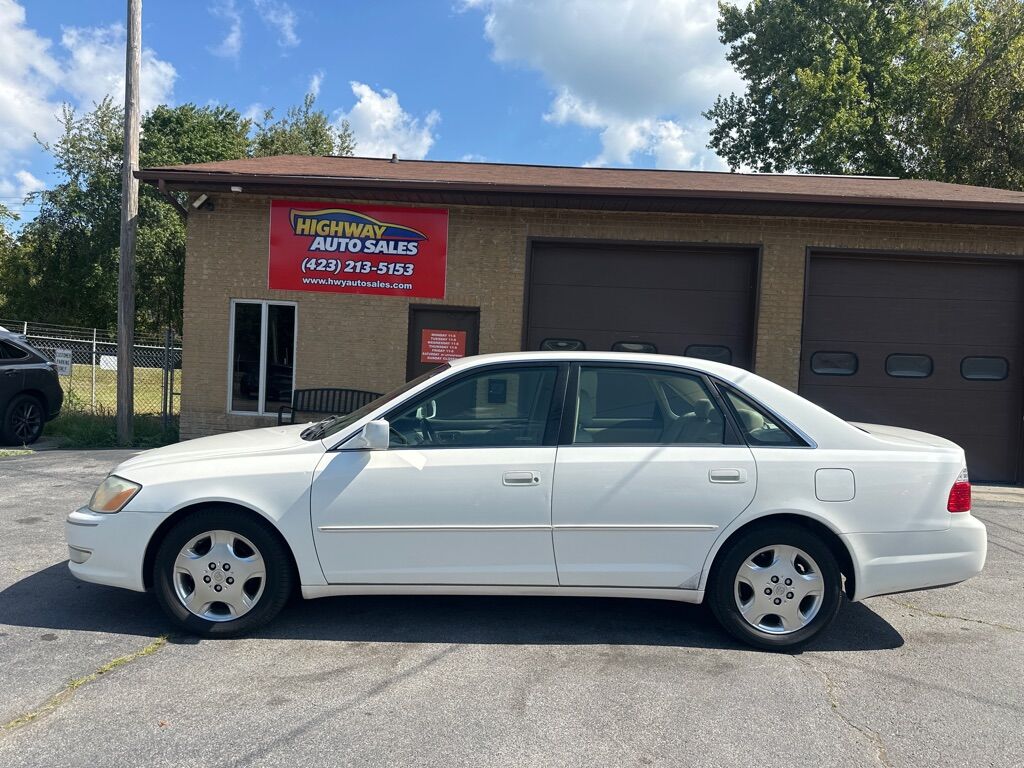 2003 TOYOTA Avalon