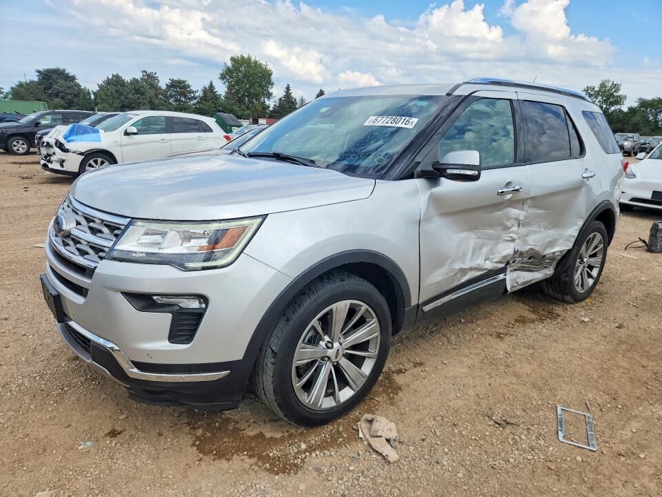 2018 FORD Explorer
