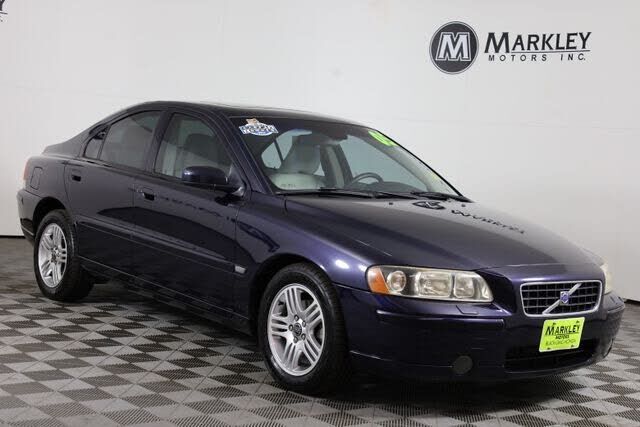 2005 VOLVO S60
