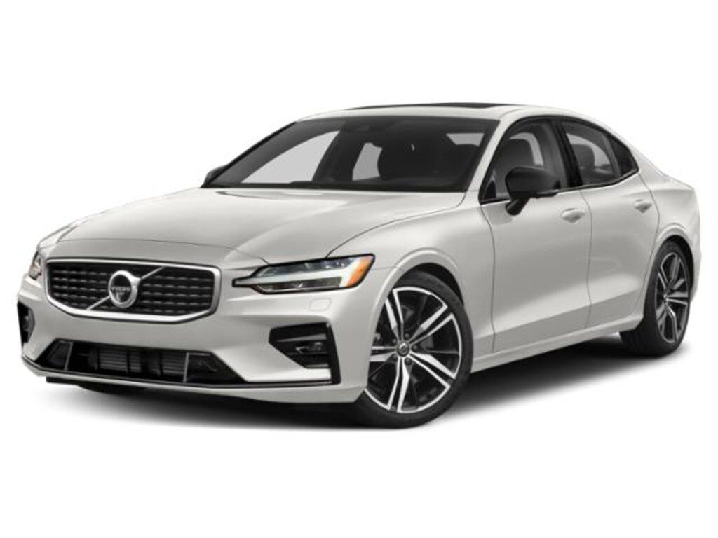 2022 VOLVO S60