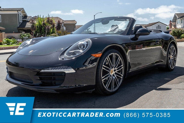 2015 PORSCHE 911