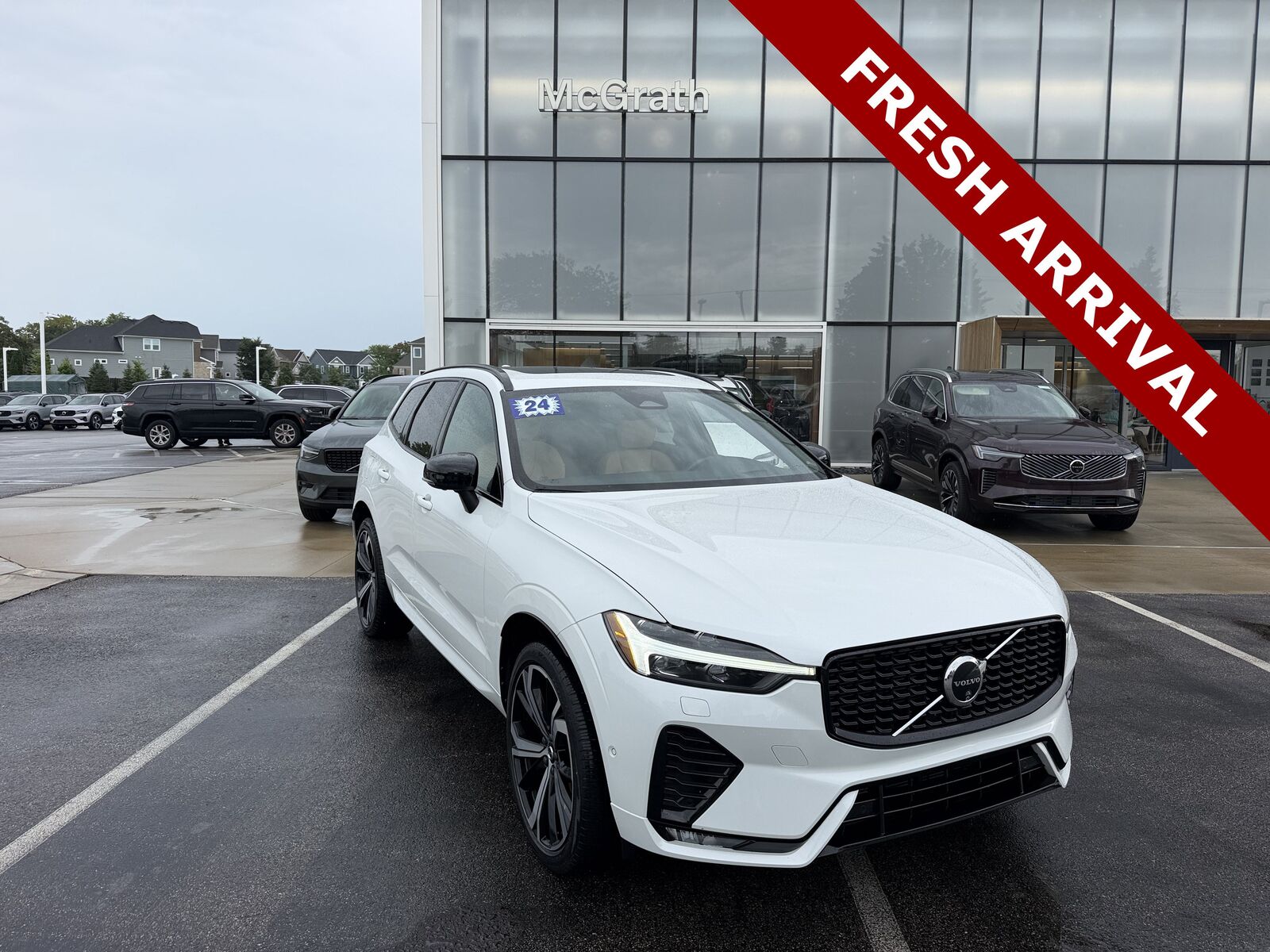 2024 VOLVO XC60