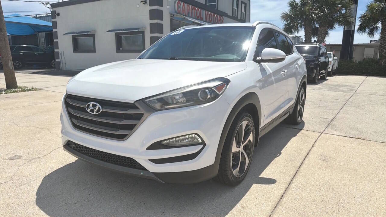 2016 HYUNDAI Tucson