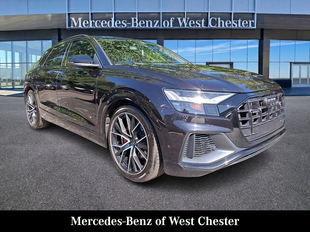 2021 AUDI Q8