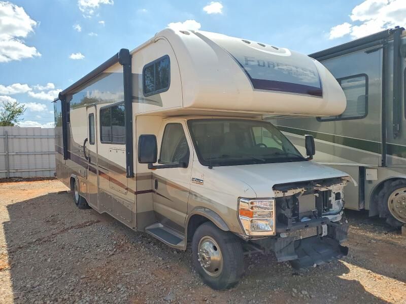 2019 FORD E-450