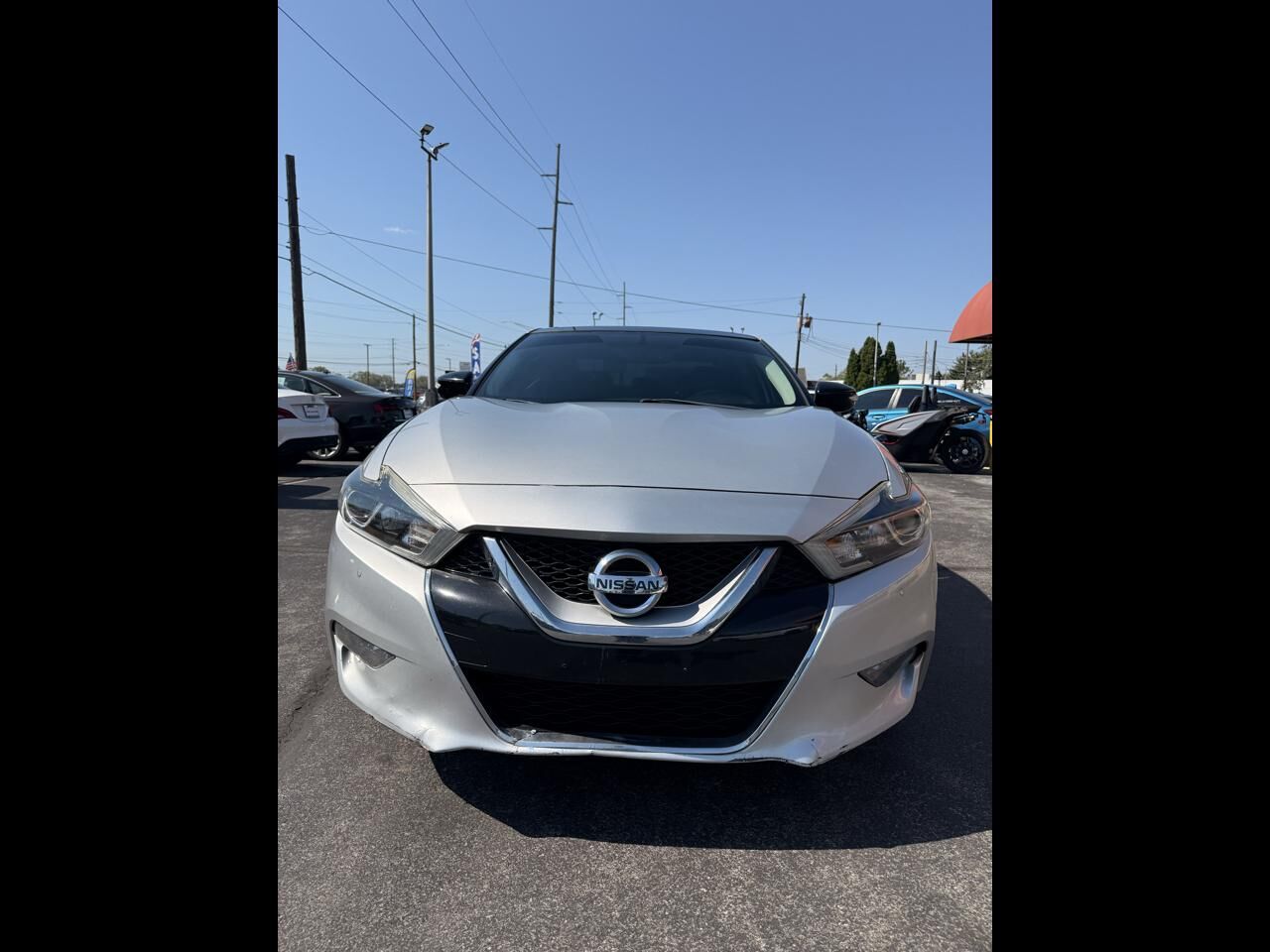 2017 NISSAN Maxima