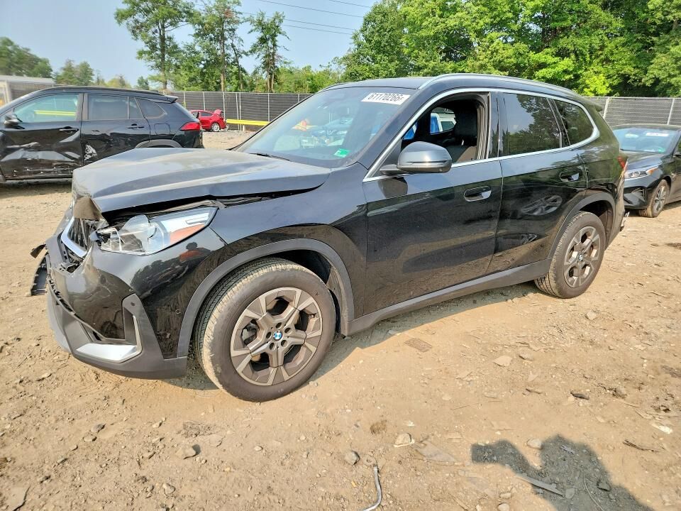 2023 BMW X1
