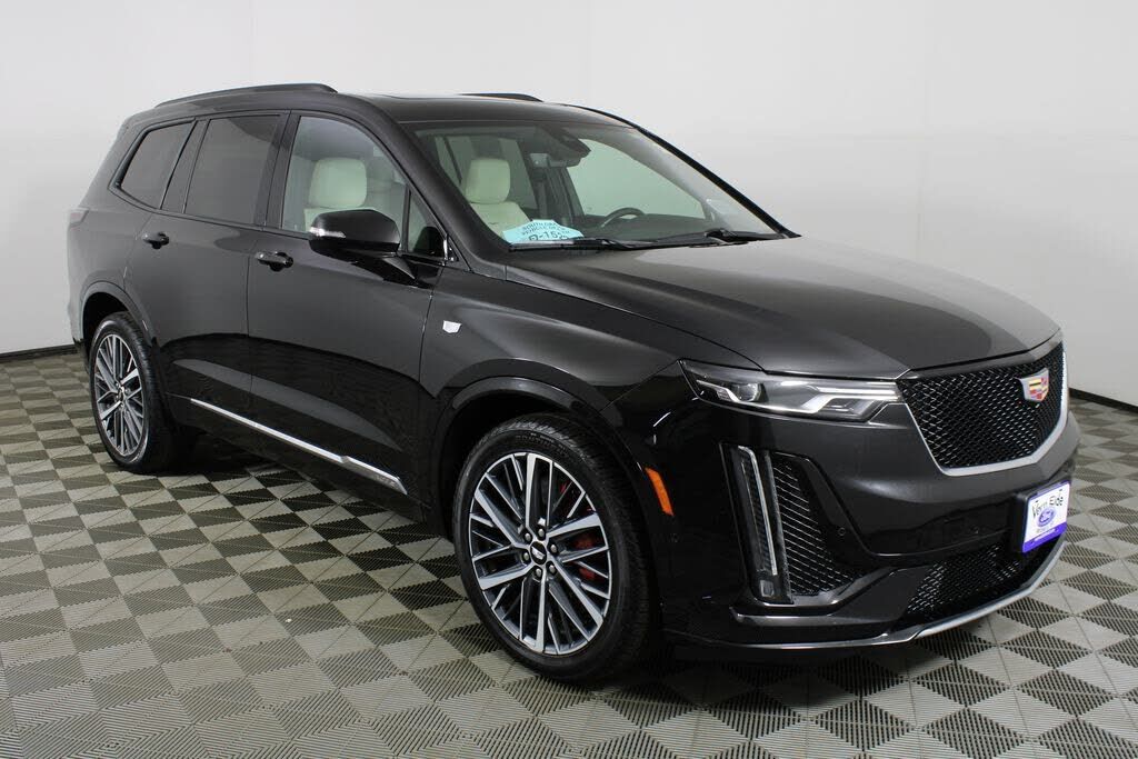 2024 CADILLAC XT6