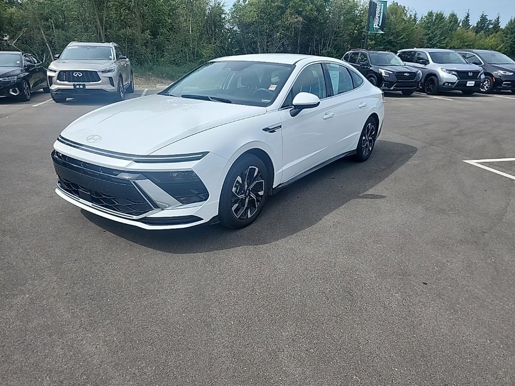 2025 HYUNDAI Sonata