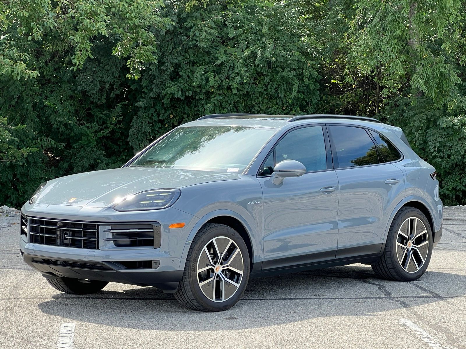 2026 PORSCHE Cayenne