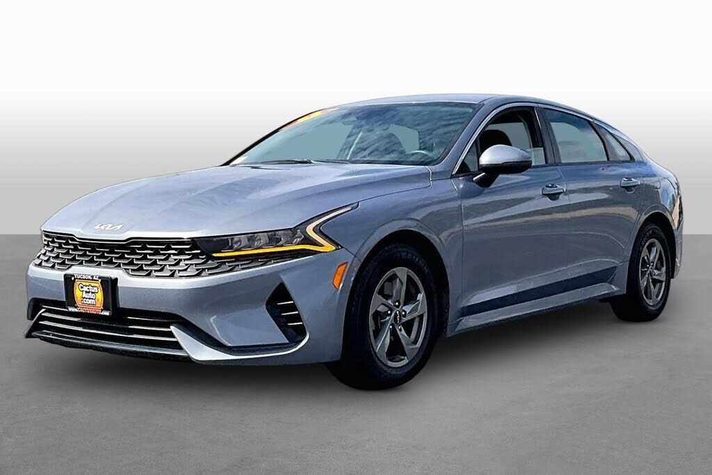 2022 KIA K5