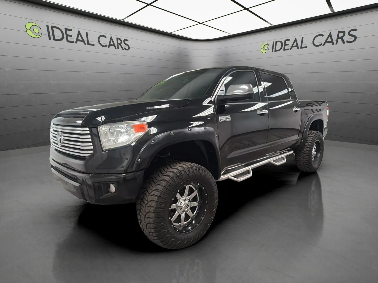 2017 TOYOTA Tundra