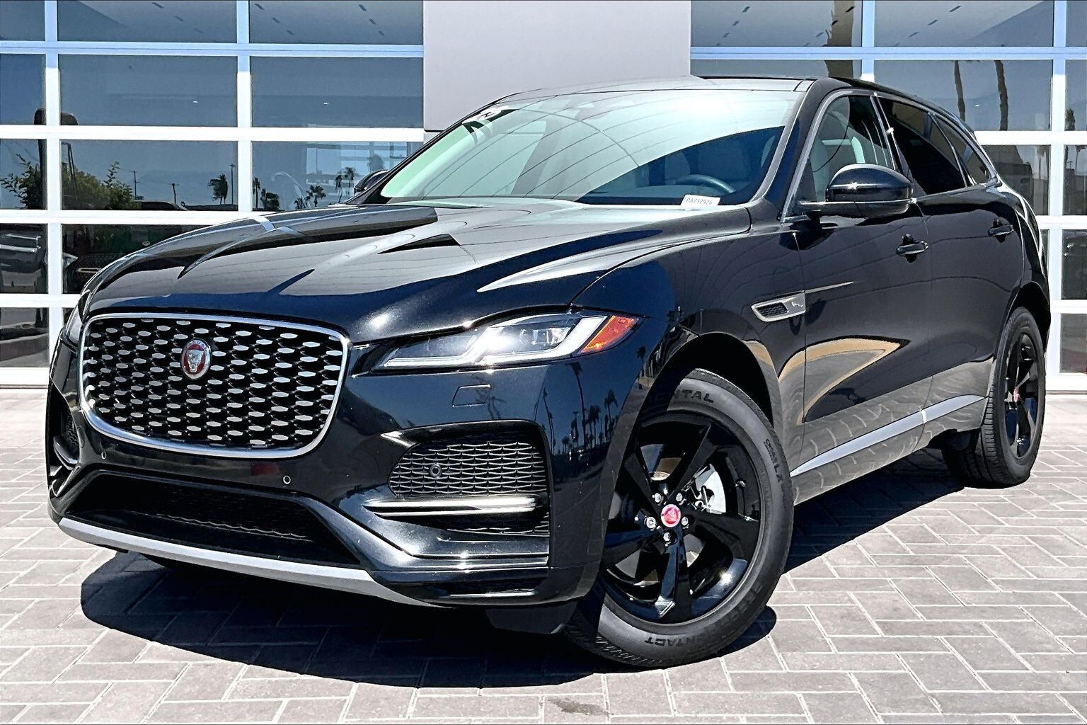 2023 JAGUAR F-Pace