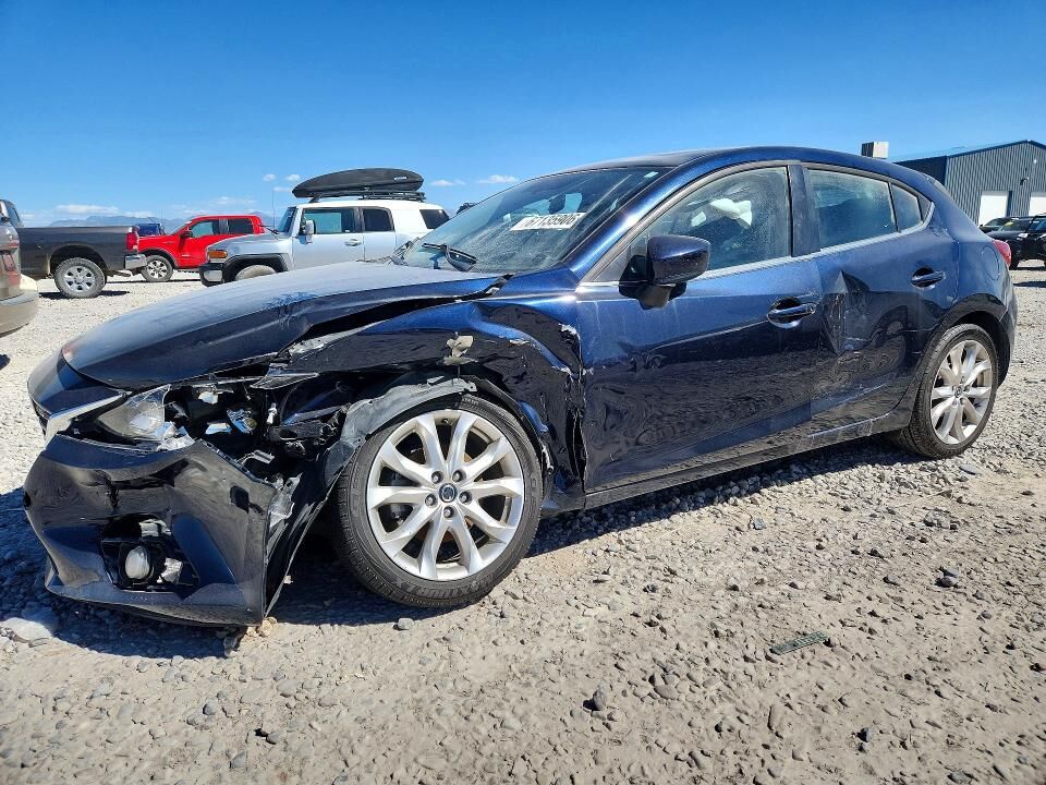 2015 MAZDA Mazda3