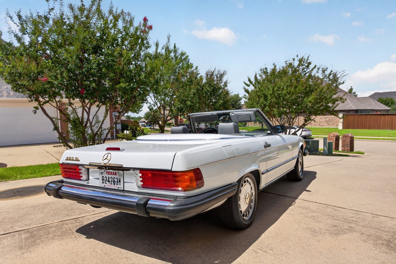 1988 Mercedes-Benz 560