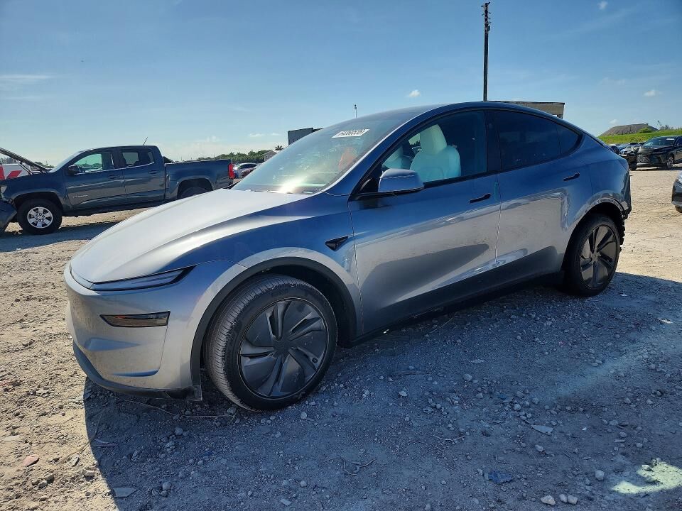 2026 TESLA Model Y