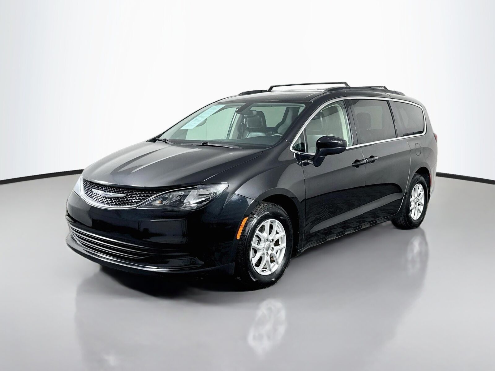 2020 CHRYSLER Voyager