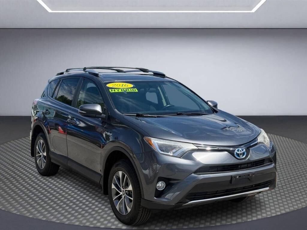 2016 TOYOTA RAV4