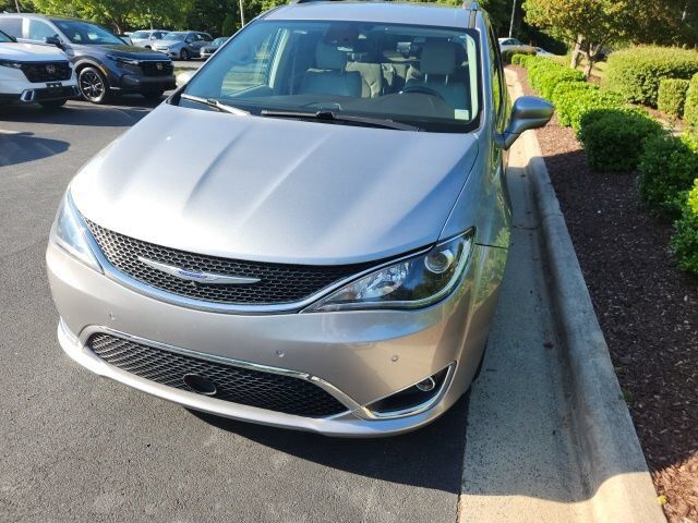 2020 CHRYSLER Pacifica