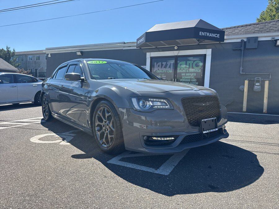 2017 CHRYSLER 300