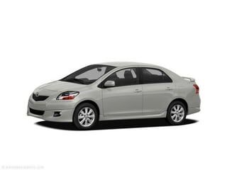 2011 TOYOTA Yaris