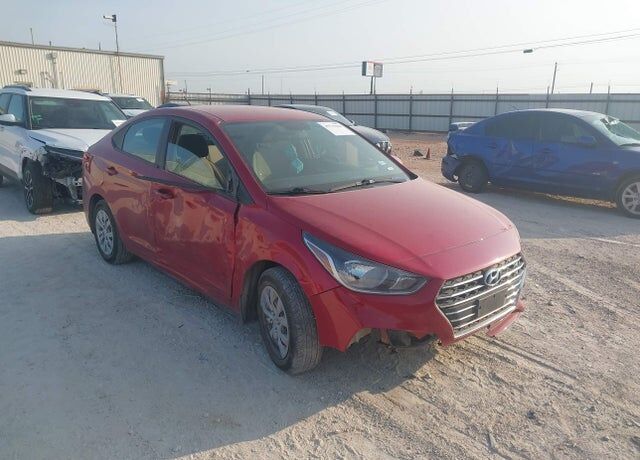 2022 HYUNDAI Accent