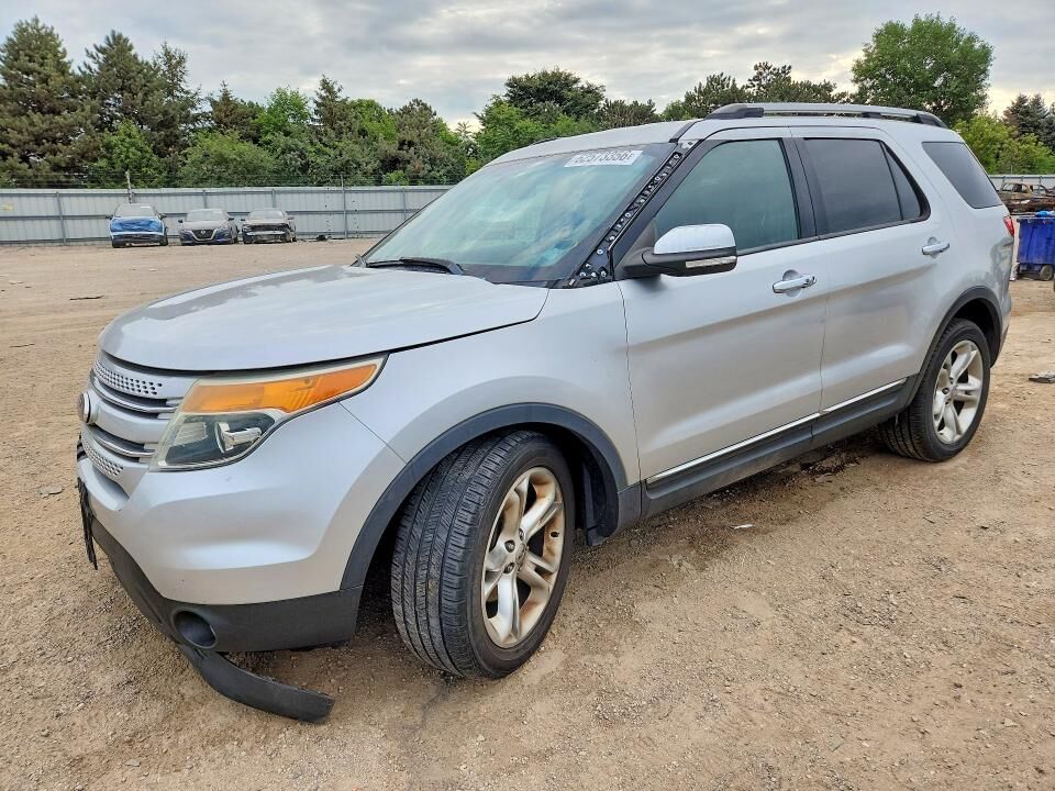 2011 FORD Explorer