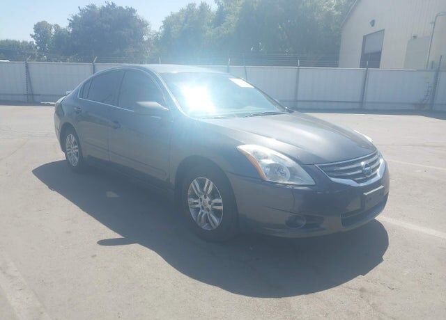 2011 NISSAN Altima