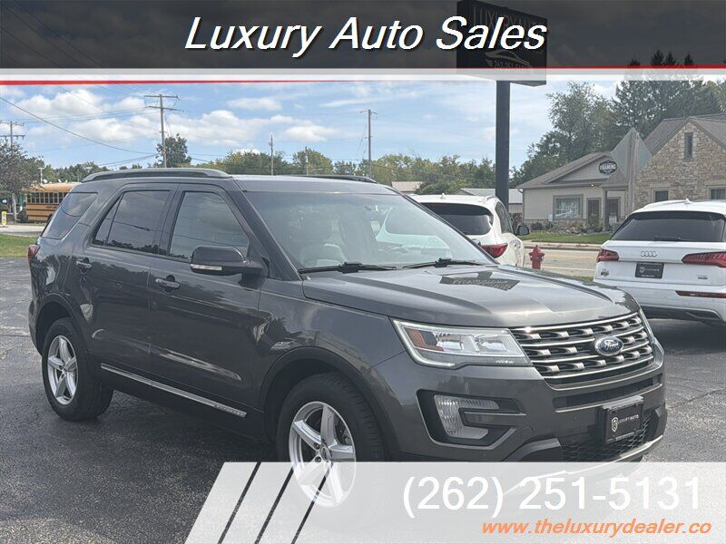 2016 FORD Explorer
