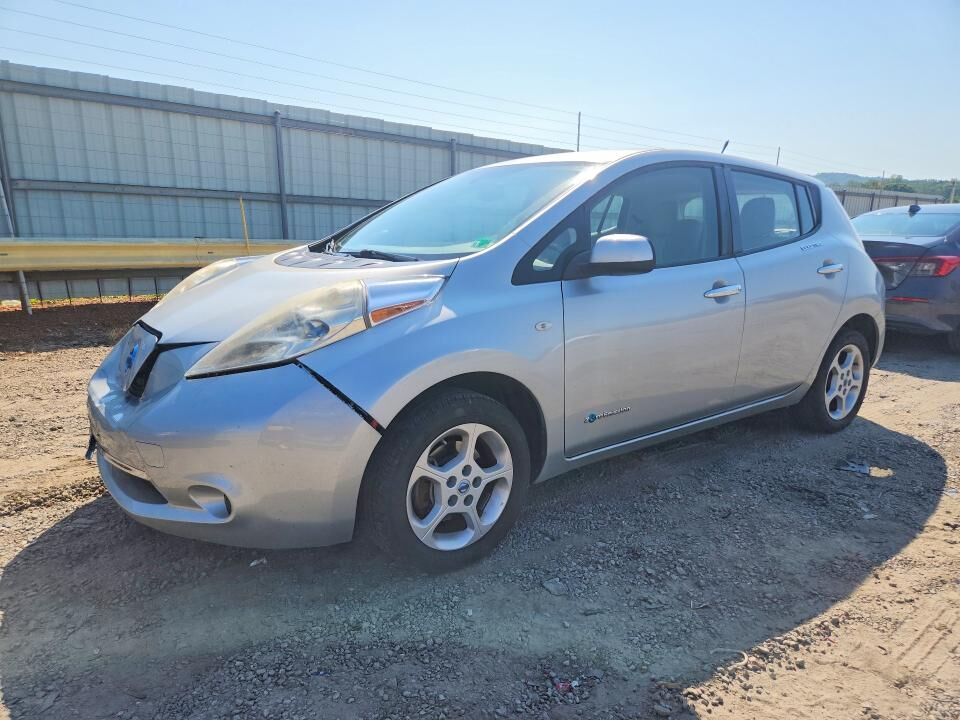 2012 NISSAN Leaf