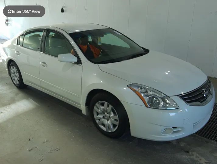 2012 NISSAN Altima