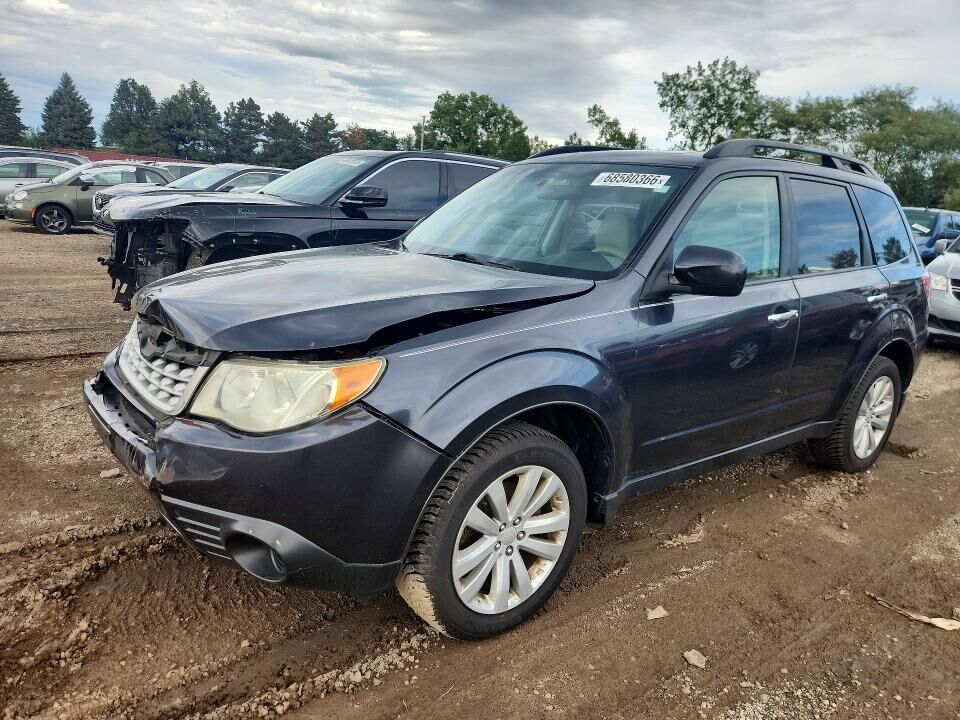 2013 SUBARU Forester