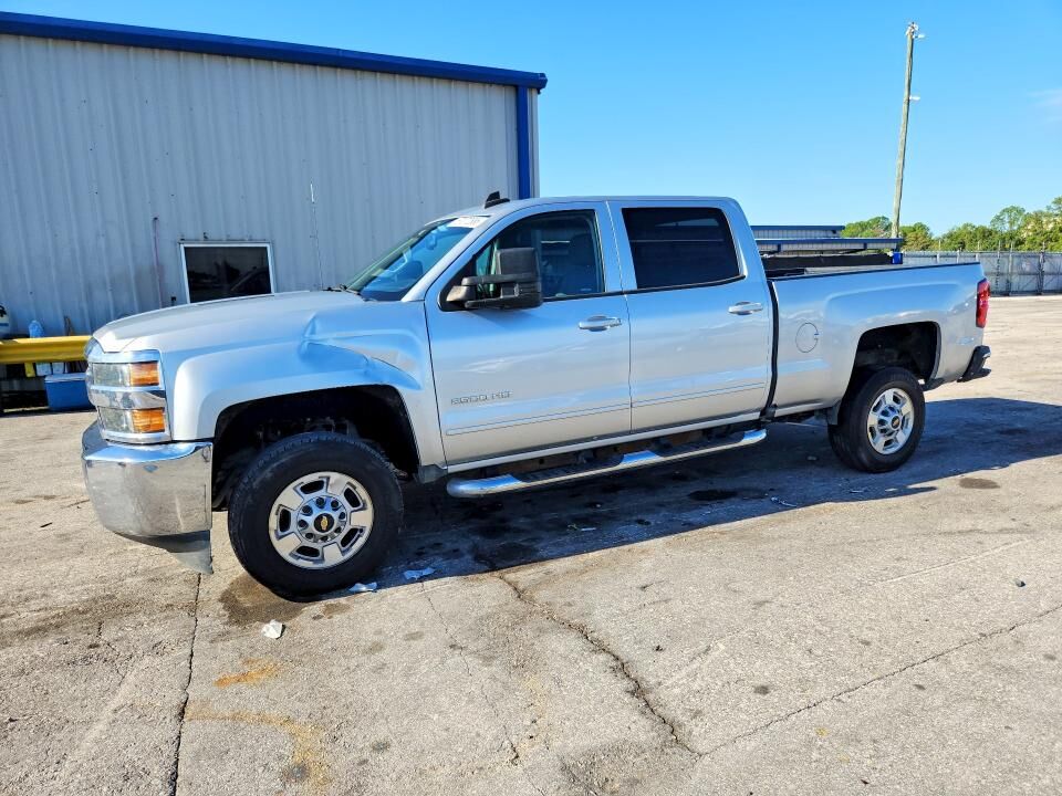 2017 CHEVROLET Silverado