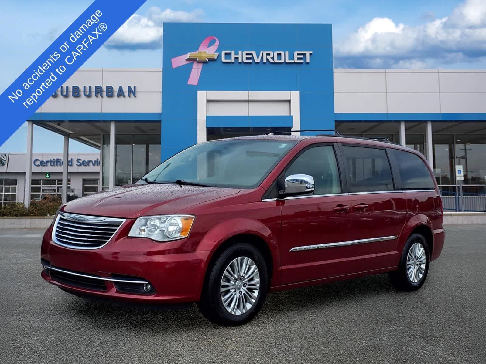 2015 CHRYSLER Town and Country