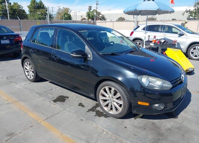2012 VOLKSWAGEN Golf