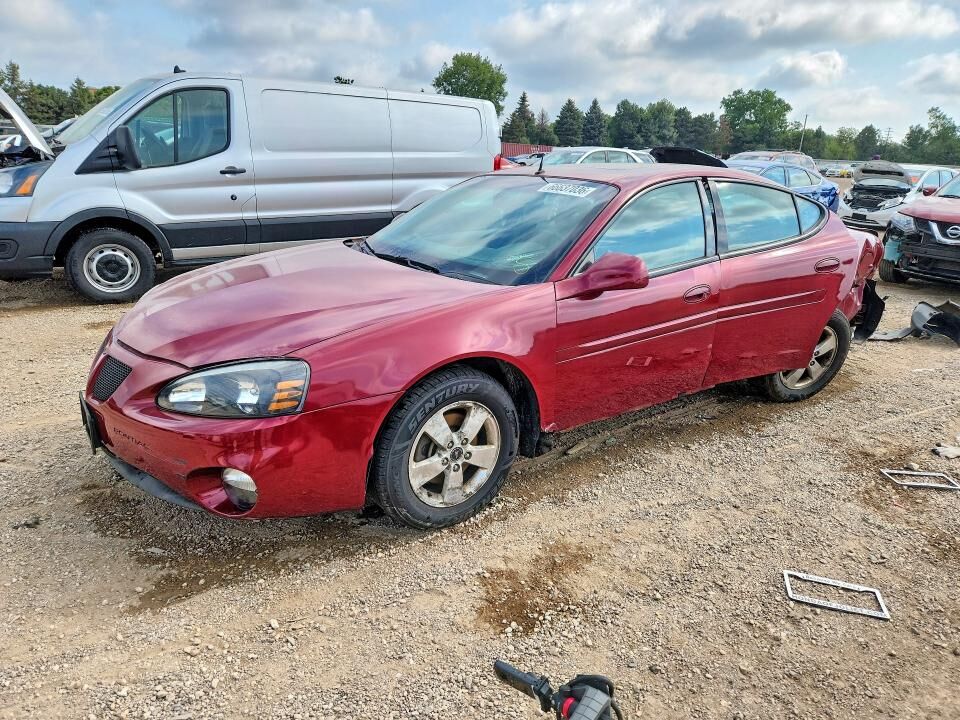 2005 PONTIAC Grand Prix
