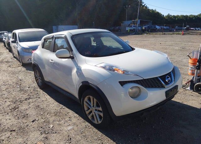 2011 NISSAN Juke