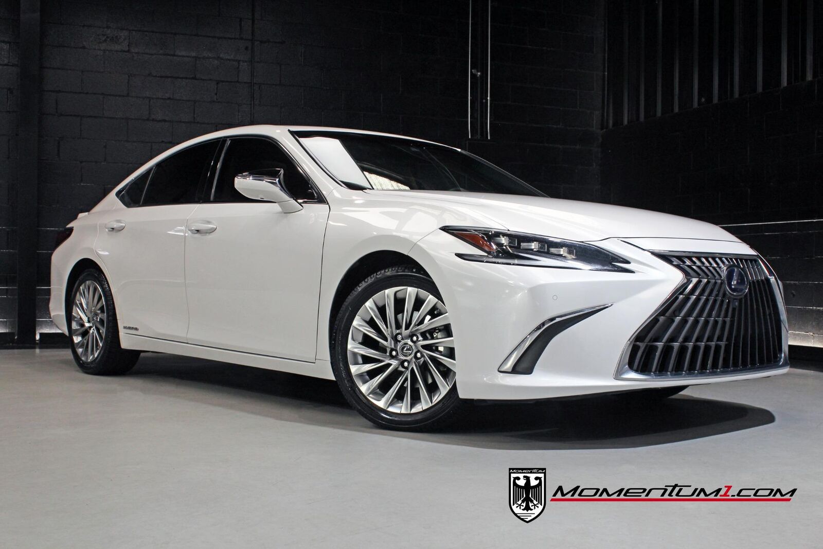 2022 LEXUS ES