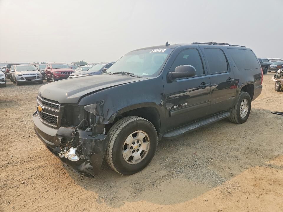 2014 CHEVROLET Suburban