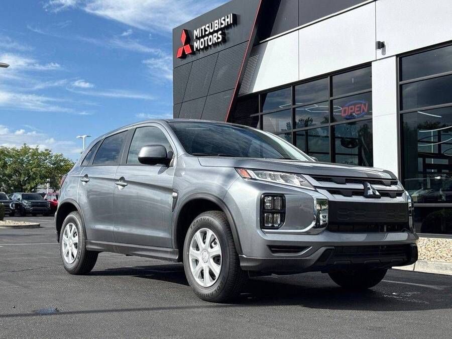 2027 MITSUBISHI Outlander Sport