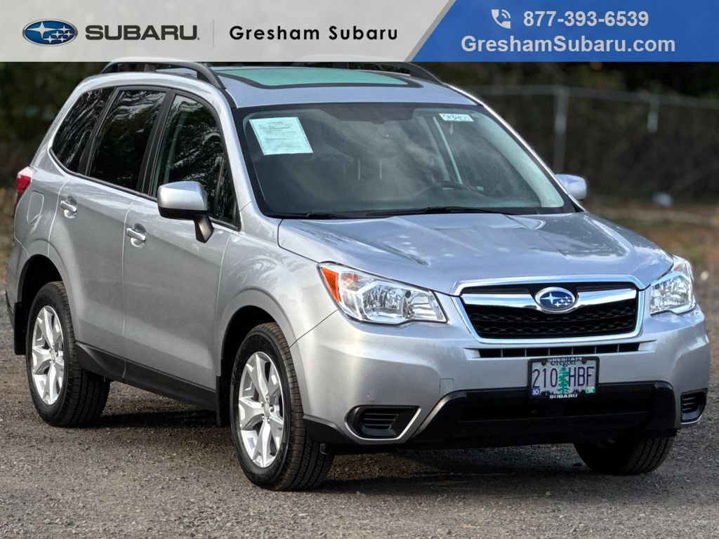 2015 SUBARU Forester