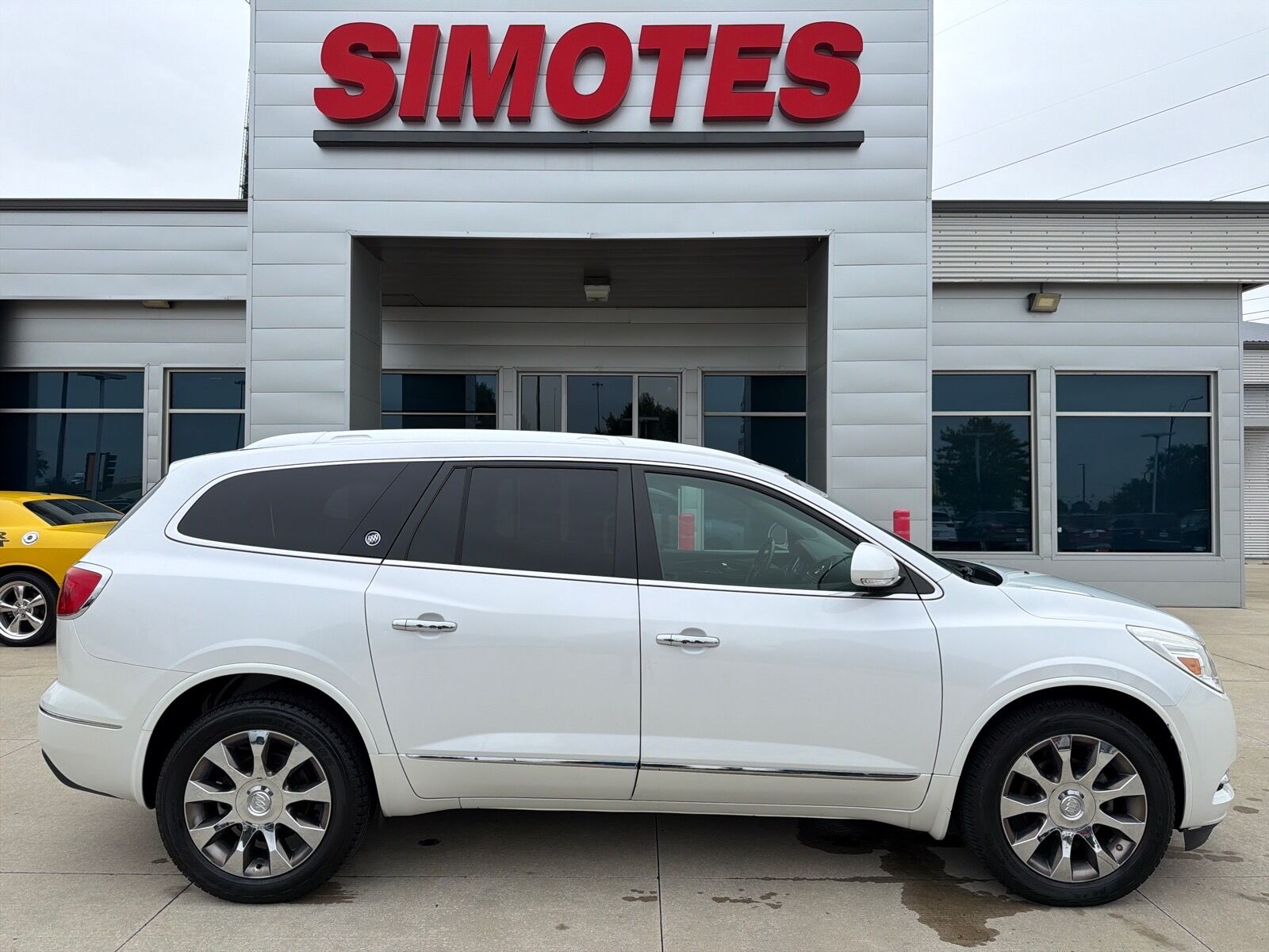 2016 BUICK Enclave