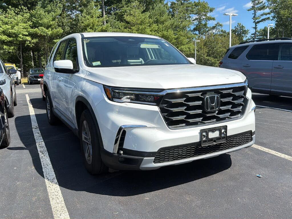 2023 HONDA Pilot