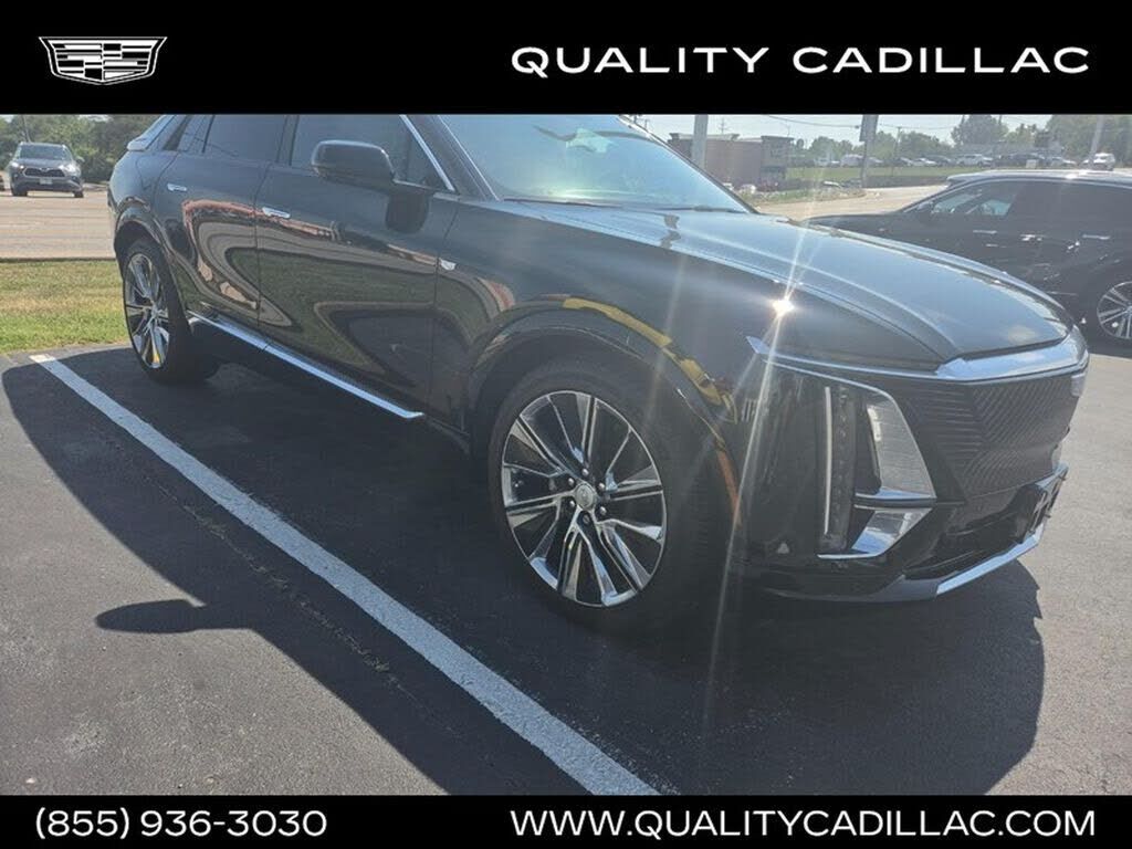 2025 CADILLAC Lyriq